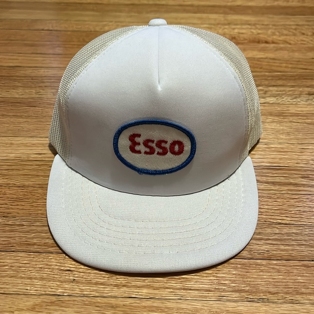 Vintage Esso Gas Station Snapback / Mesh Trucker Styler / 80s - 90s